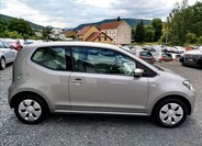 Volkswagen up! 7