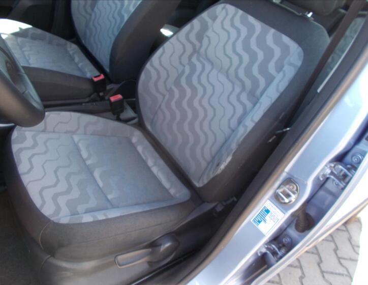 Škoda Roomster 18