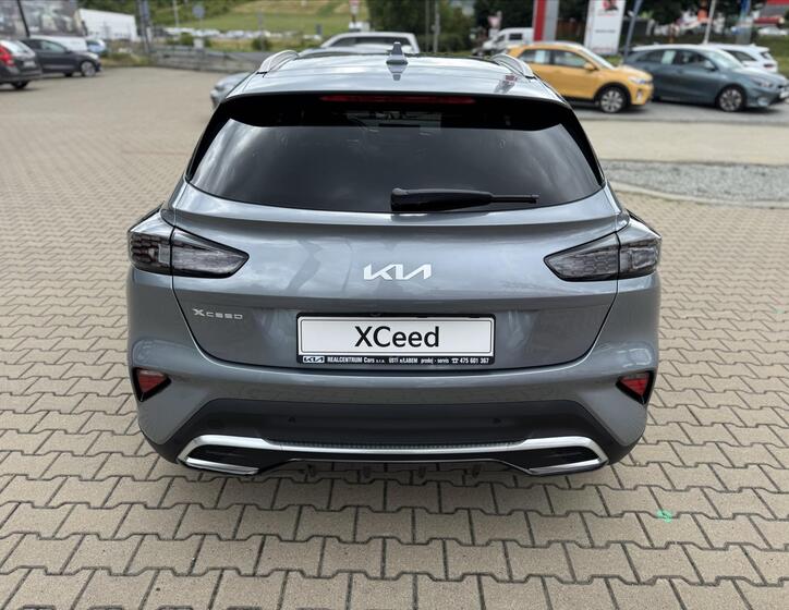 KIA XCeed 6