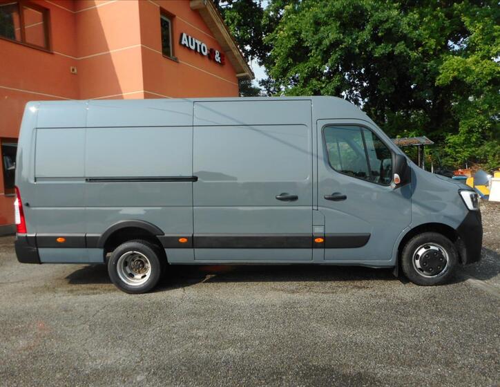 Renault Master 4
