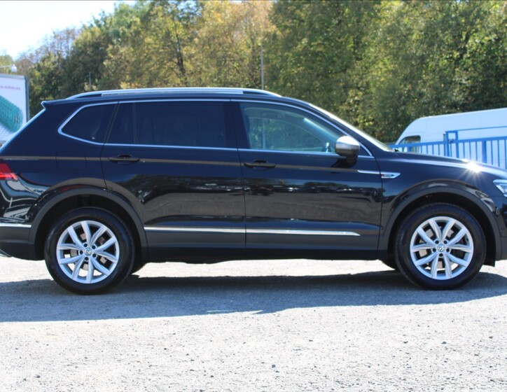 Volkswagen Tiguan Allspace 4