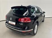 Volkswagen Touareg 2