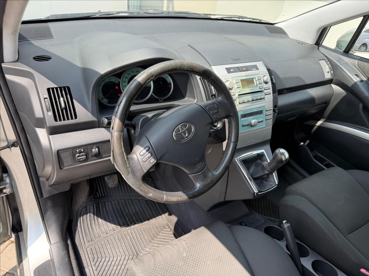 Toyota Corolla Verso