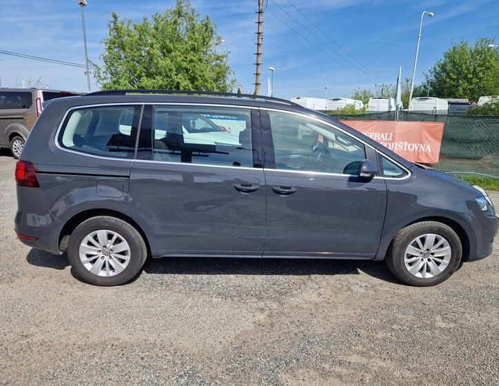 Volkswagen Sharan 4