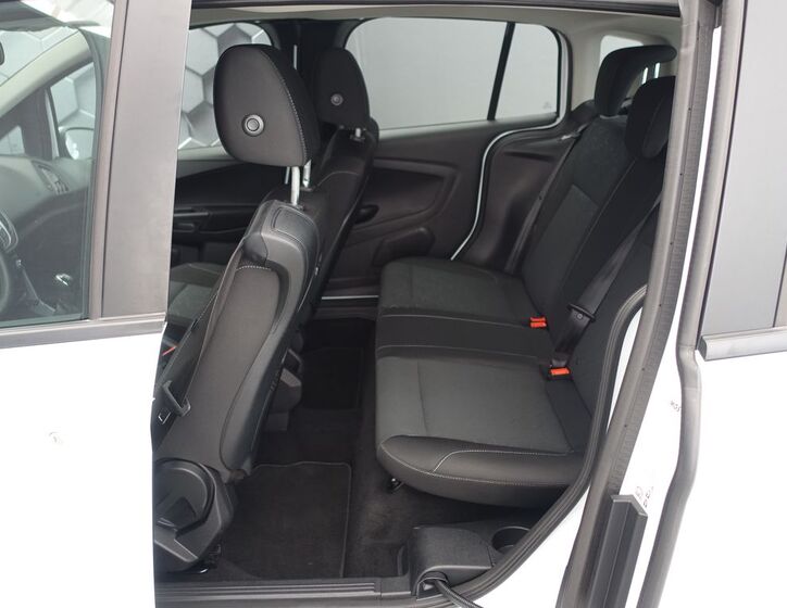 Ford B-MAX 18