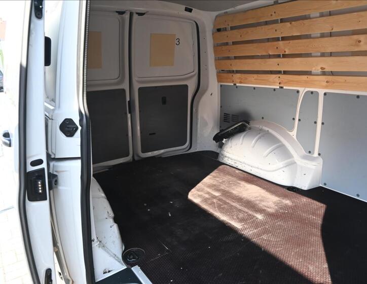 Volkswagen Transporter 23