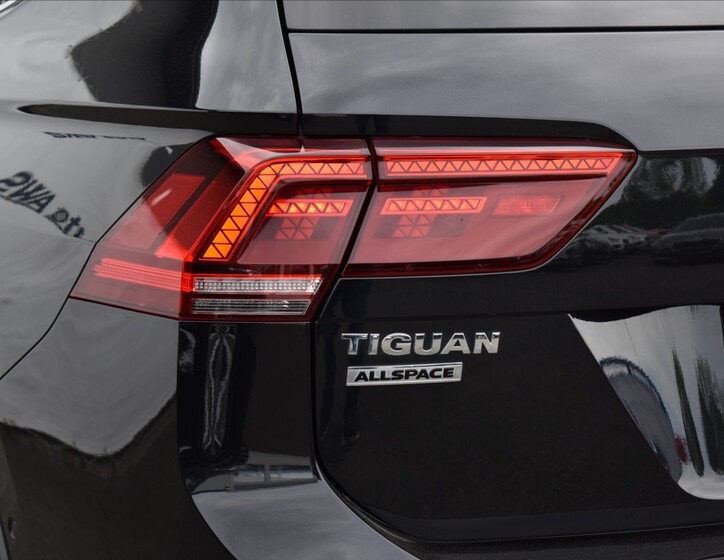 Volkswagen Tiguan Allspace 11
