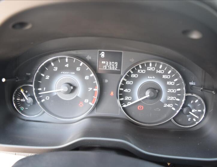 Subaru Legacy 29