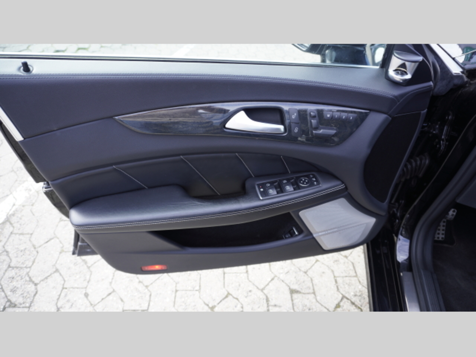 Mercedes-Benz CLS 25