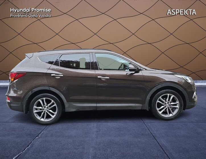 Hyundai Santa Fe 6