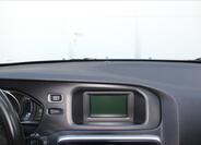 Volvo V40 24