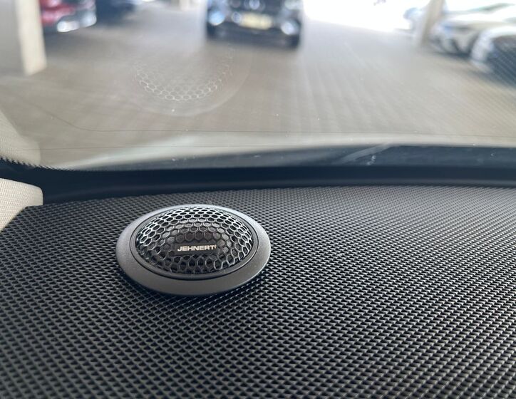 Mercedes-Benz Třídy V 12