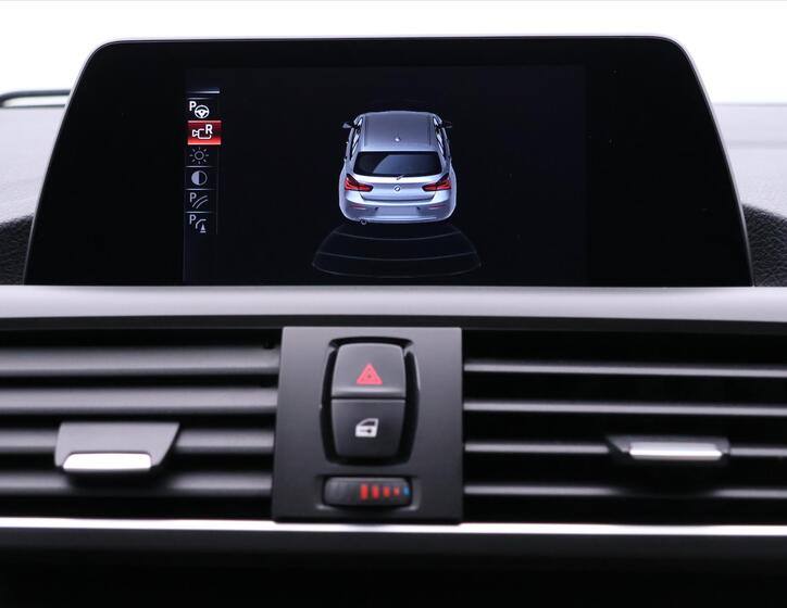 BMW Řada 1 28
