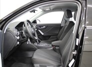 Audi Q2 6
