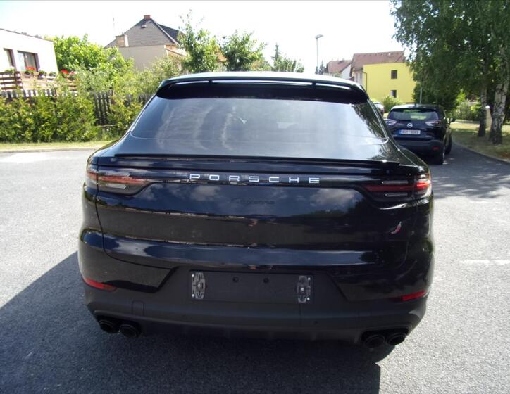 Porsche Cayenne 4