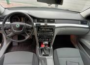 Škoda Superb 17