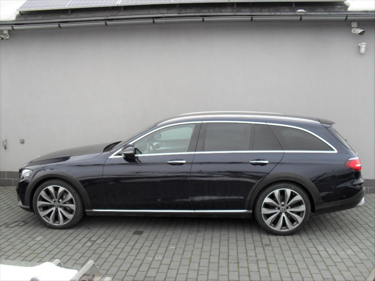 Mercedes-Benz Třídy E