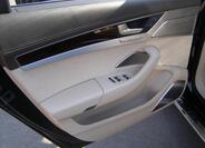 Audi A8 21