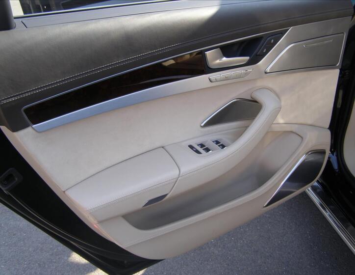 Audi A8 21
