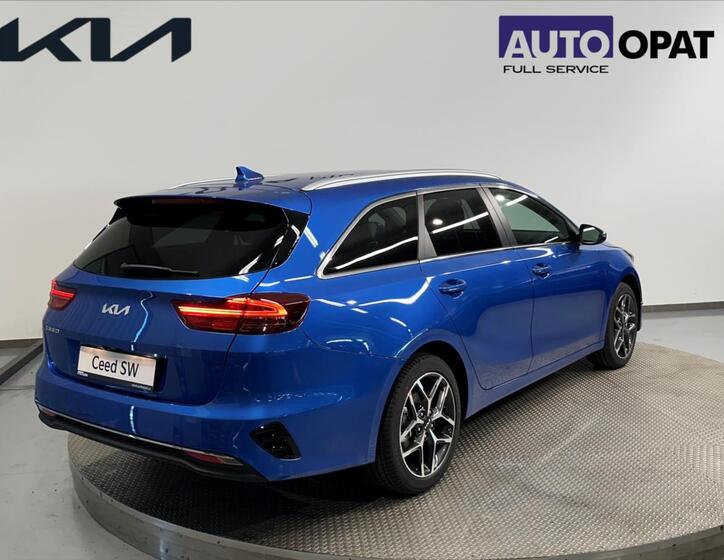 KIA Ceed 5