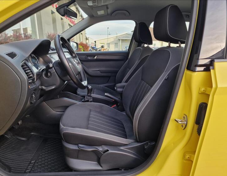 Škoda Fabia 19