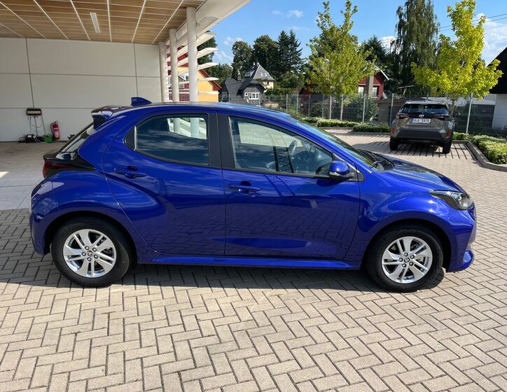 Toyota Yaris 7