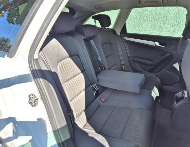 Audi A4 19