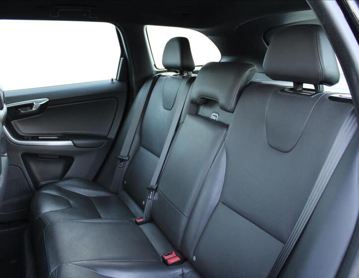 Volvo XC60 35