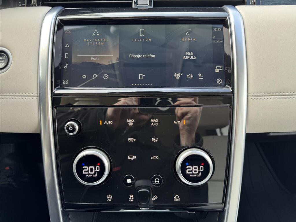 Land Rover Discovery Sport 21