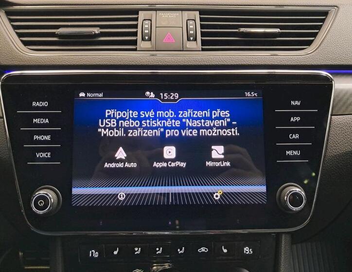Škoda Superb 26