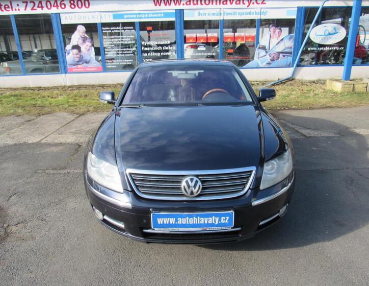 Volkswagen Phaeton 2