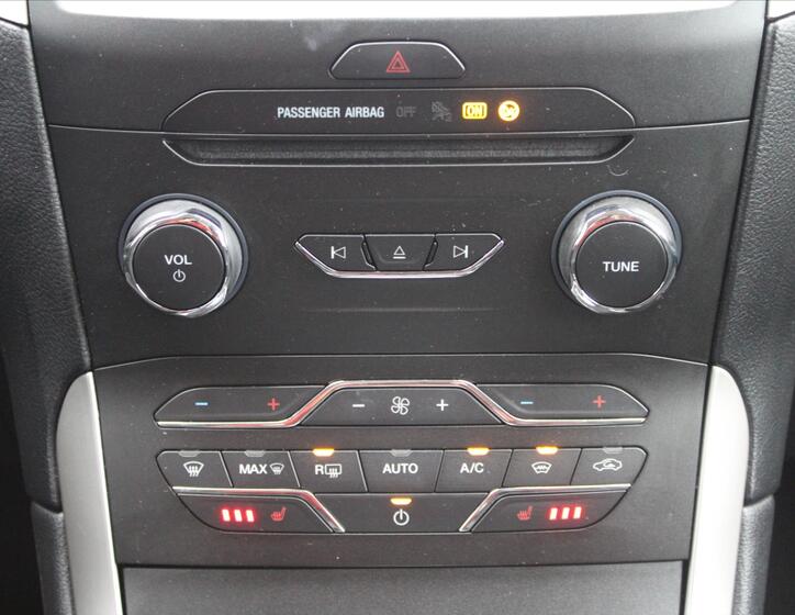 Ford S-MAX 24
