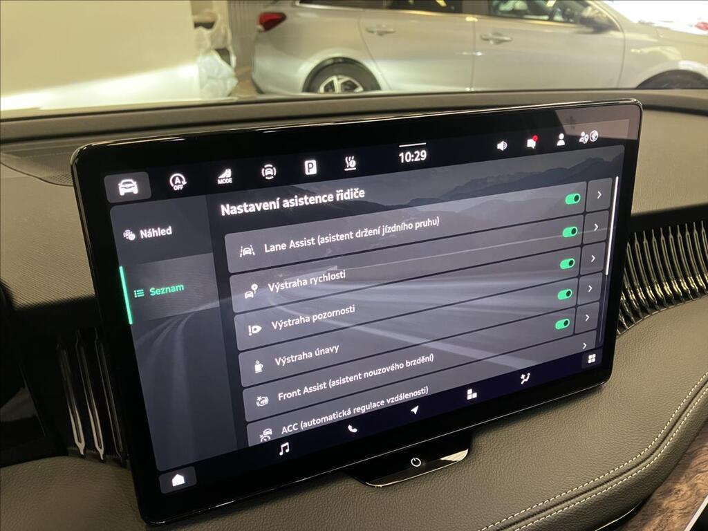 Škoda Superb 19