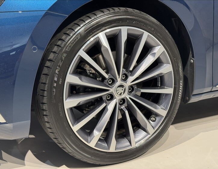 Škoda Superb 6