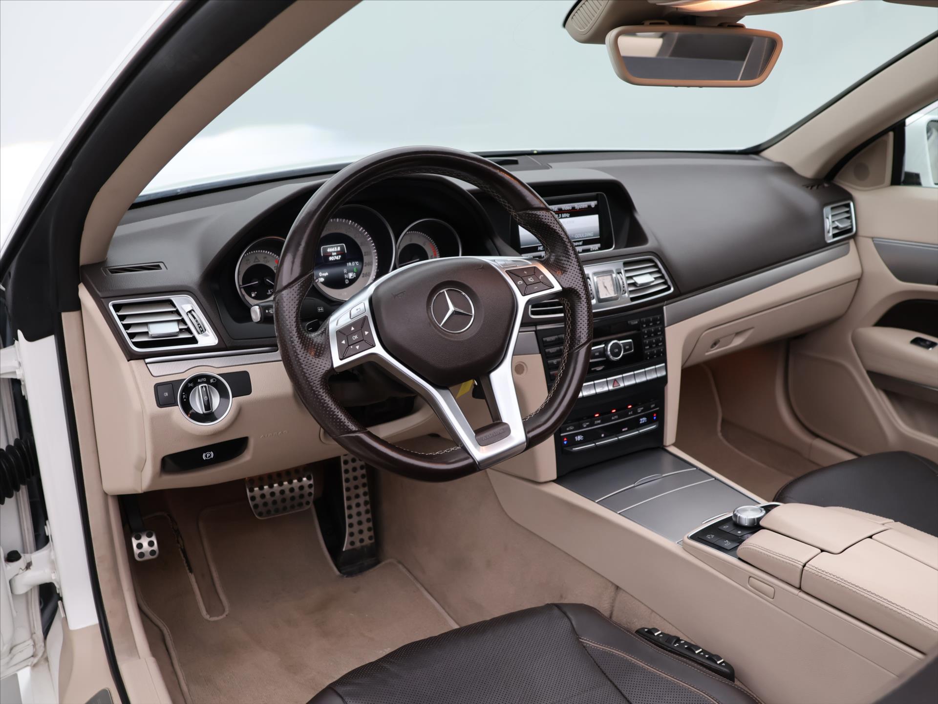 Mercedes-Benz Třídy E