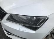 Škoda Superb 9