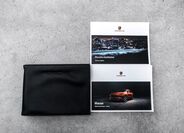 Porsche Macan 24