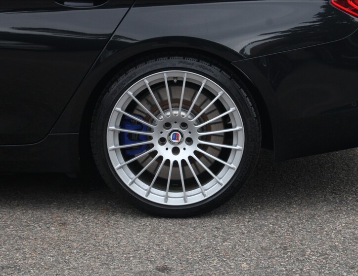Alpina D5 11