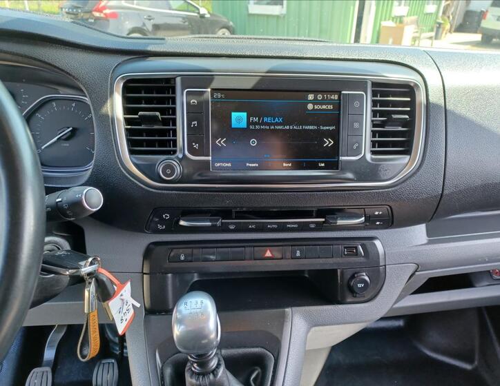 Peugeot Expert 13