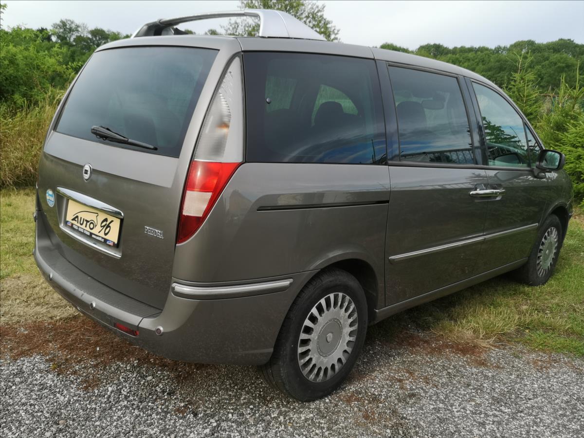 Lancia Phedra
