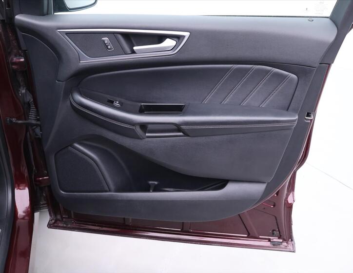 Ford Edge 12