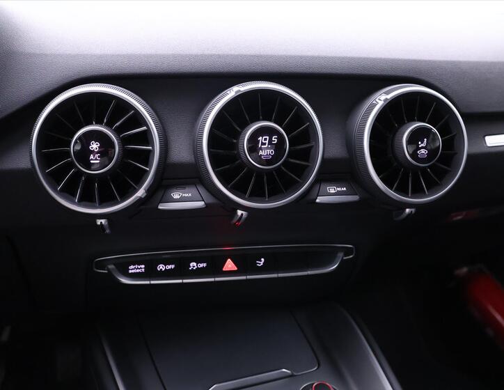 Audi TT 28