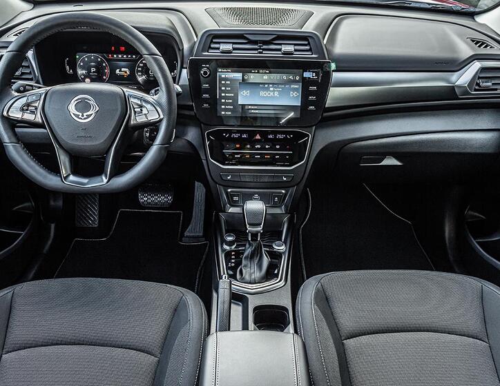 SsangYong Tivoli 16