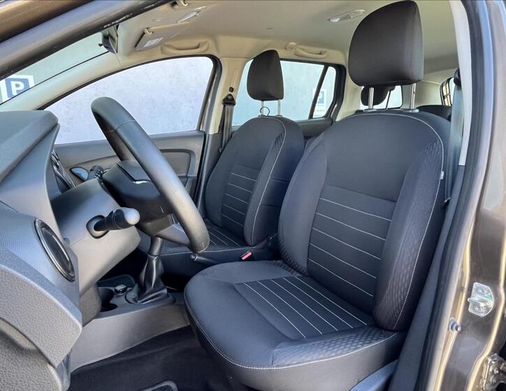 Dacia Logan 9