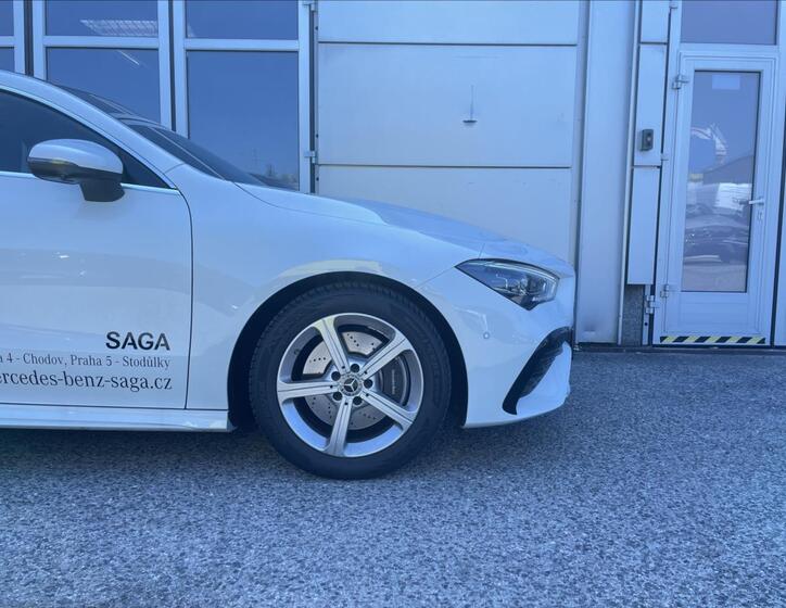 Mercedes-Benz CLA 21