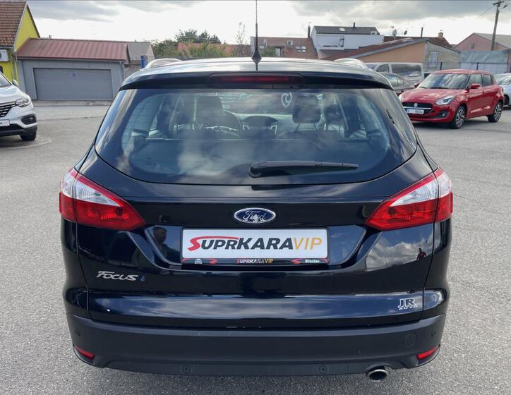 Ford Focus 6