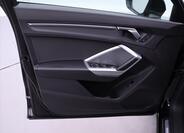 Audi Q3 11