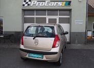 Hyundai i10 3