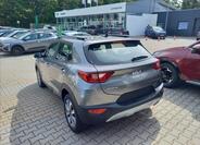 KIA Stonic 6