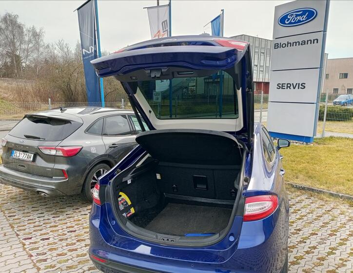 Ford Mondeo 17